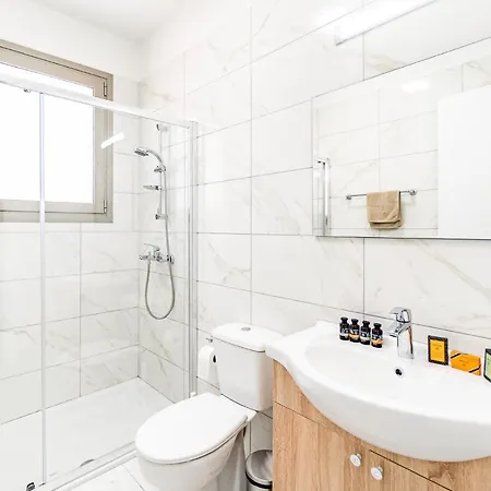 Adolina One Bedroom 303 By Ezoria *