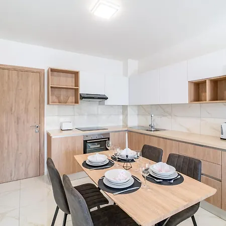 Adolina One Bedroom 303 By Ezoria Daire Pafos
