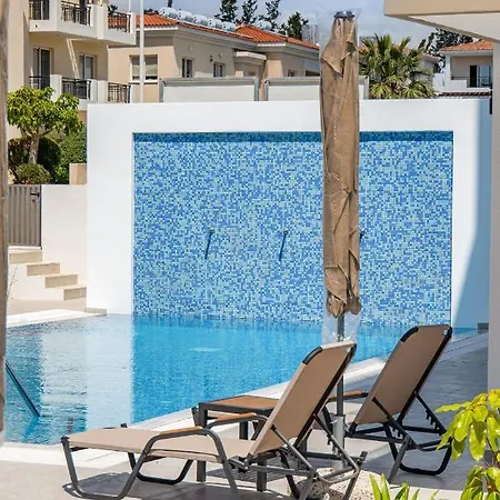 Adolina One Bedroom 303 By Ezoria *
