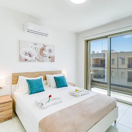 Adolina One Bedroom 303 By Ezoria Daire Pafos